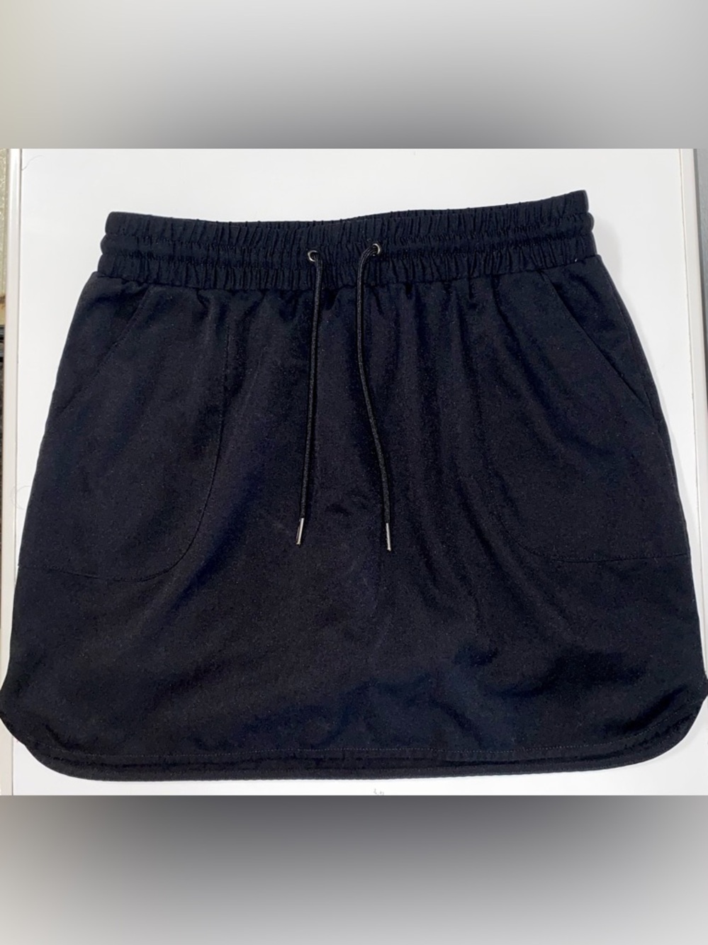 St. John's Bay Black Athletic Drawstring Skort women’s size medium